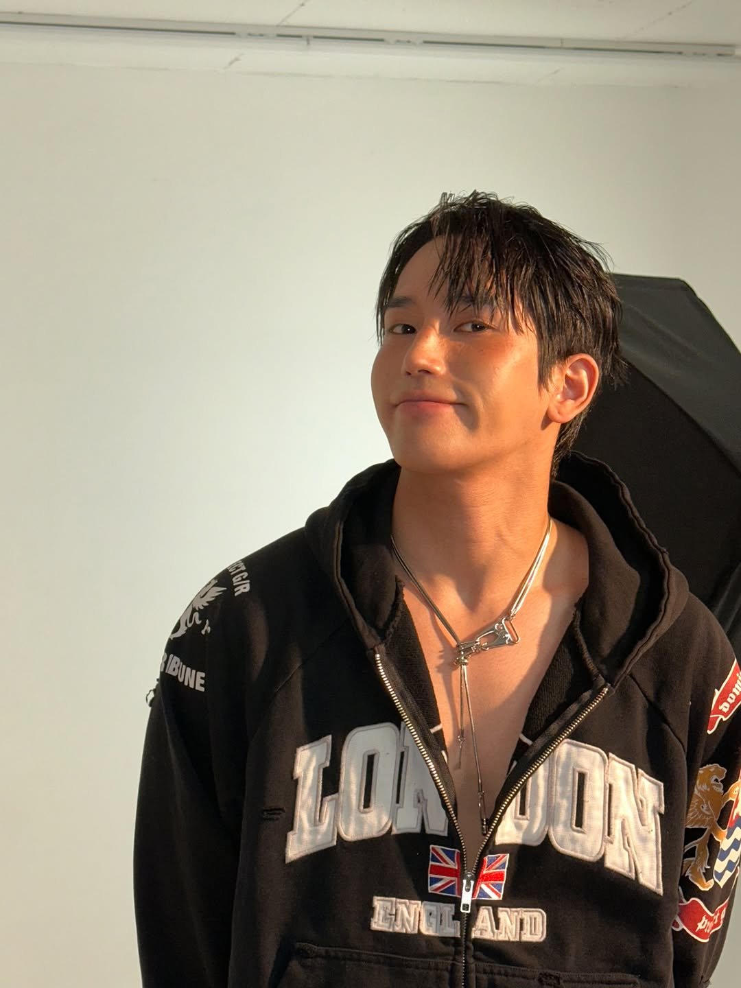 Photo shared by 육준서 on January 05, 2026 tagging @wa._.ny, @abybom_song_baby, and @stealer_studio. May be an image of one or more people, bangs, top, bolo tie and text.