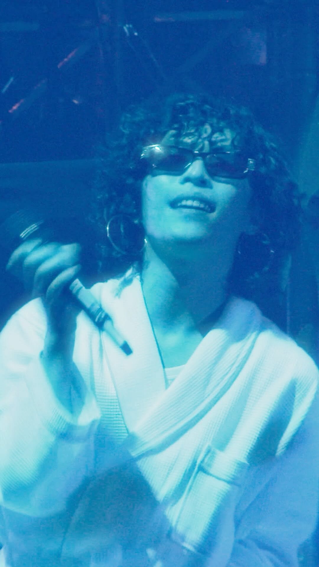 akmuofficial 게시물 이미지: 왔다네 정말로! l 2025 [악동들]

#LEECHANHYUK #이찬혁 #멸종위기사랑