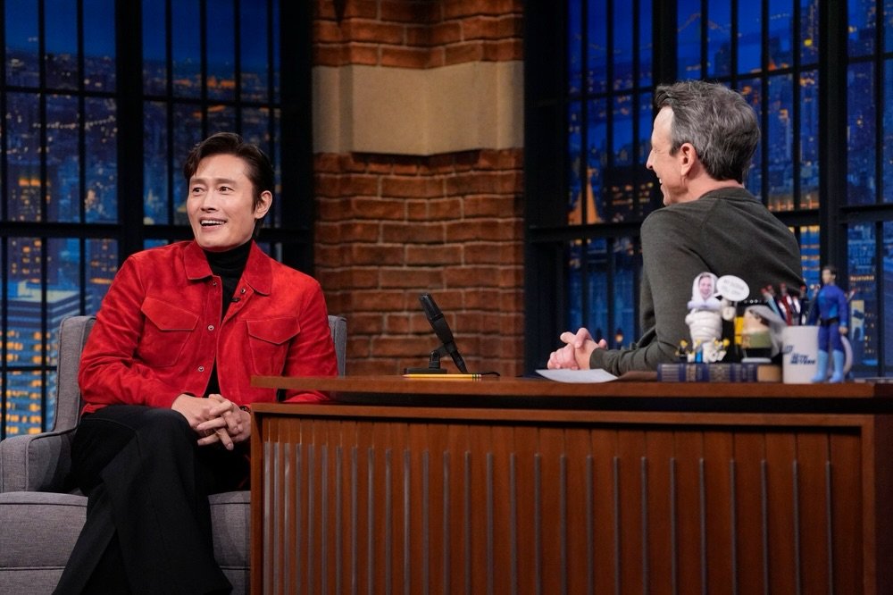 byunghun0712 게시물 이미지: Tune in tonite!

@LateNightSeth @sethmeyers...