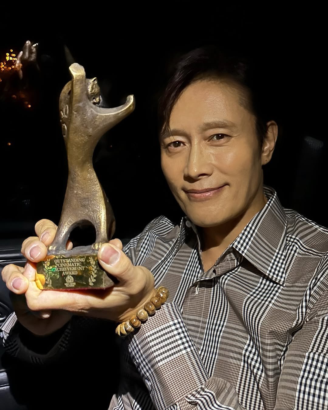 Photo by LeeByungHun 이병헌 on November 20, 2025. May be an image of hood ornament and text.