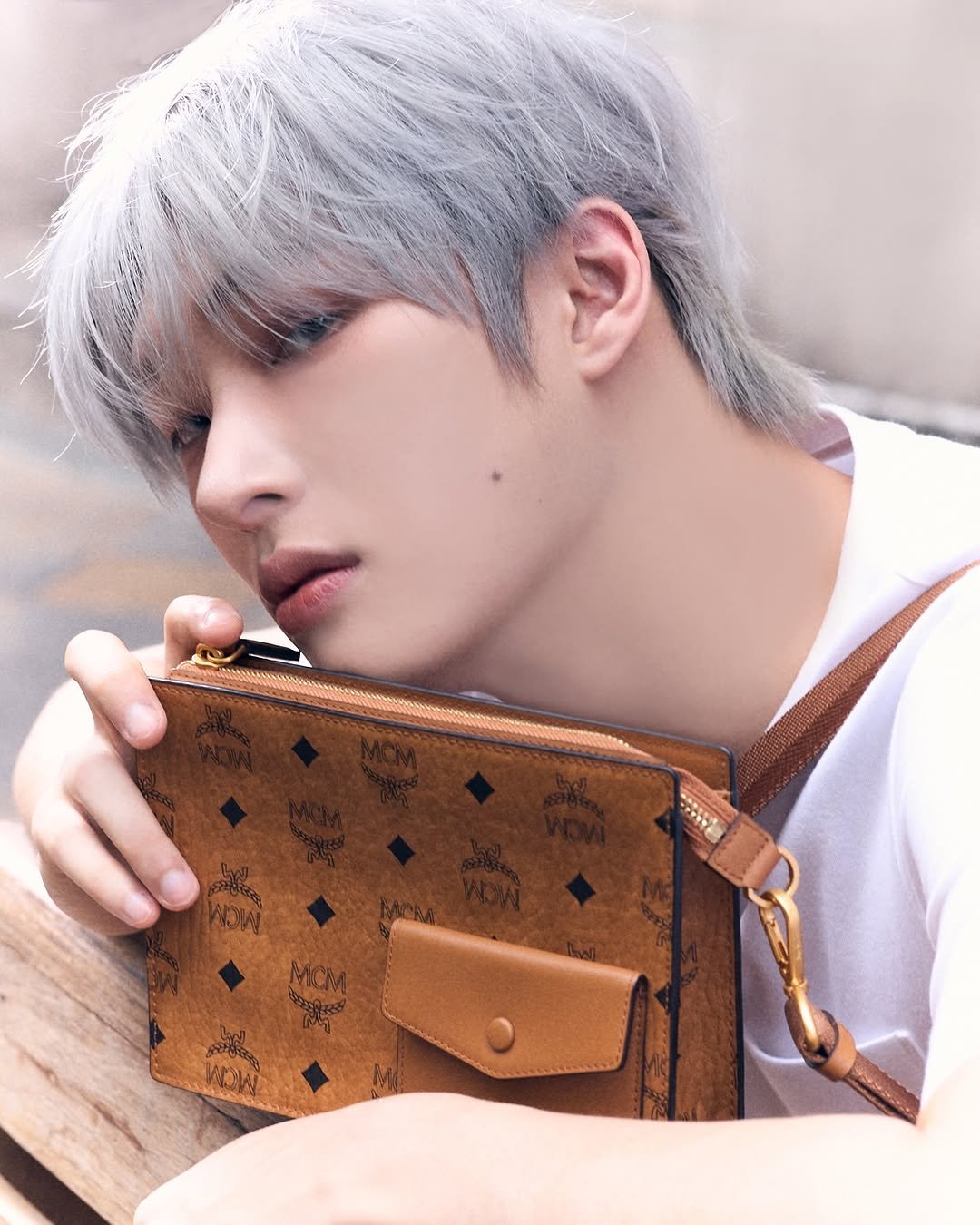fixon_n_on 게시물 이미지: Street snaps from Bangkok @mcmworldwide...