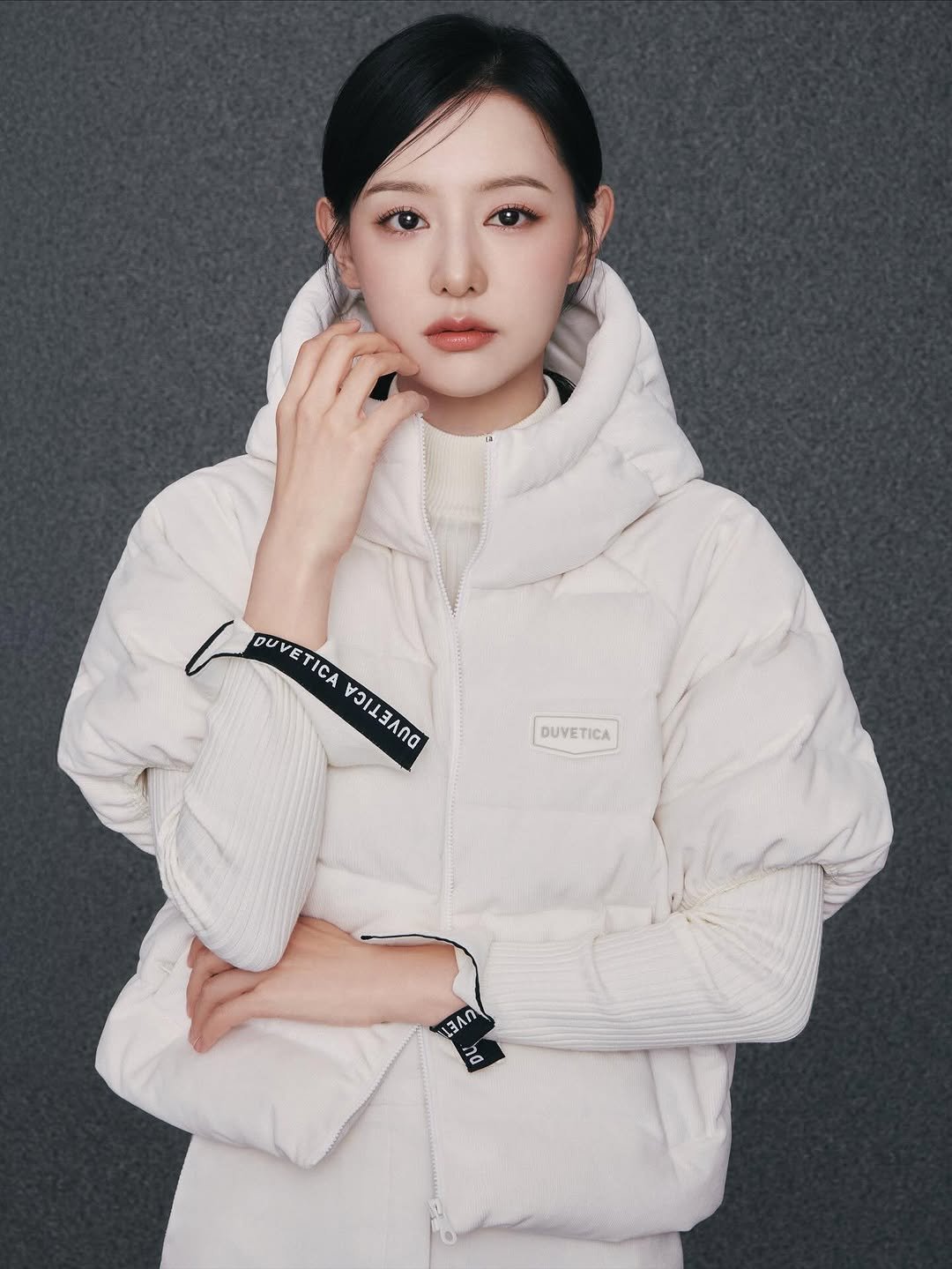 geewonii 게시물 이미지: #듀베티카 #duvetica @duveticakorea 🤍❄️🖤