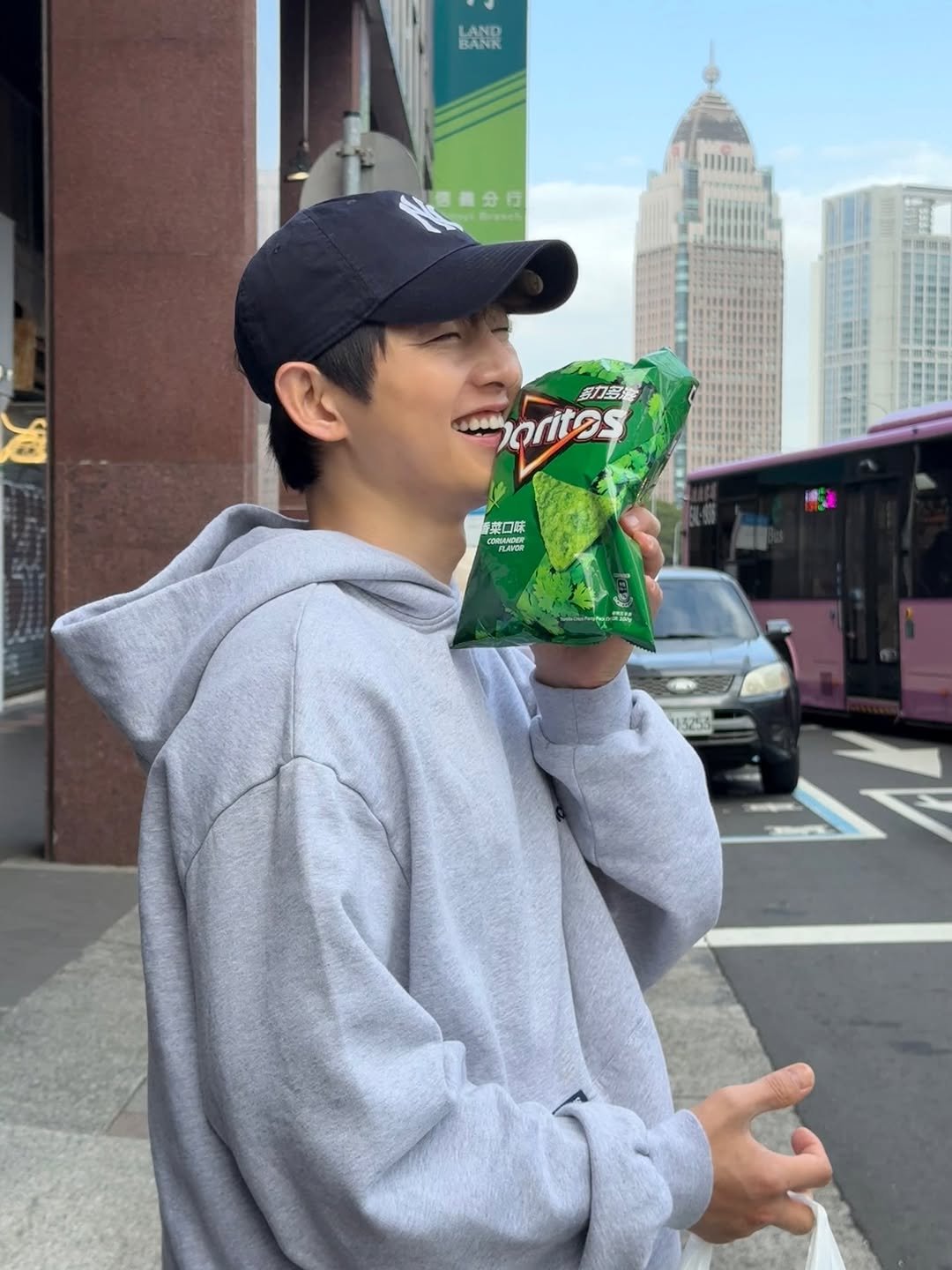 hi_songjoongki 게시물 이미지: in Taipei 😆