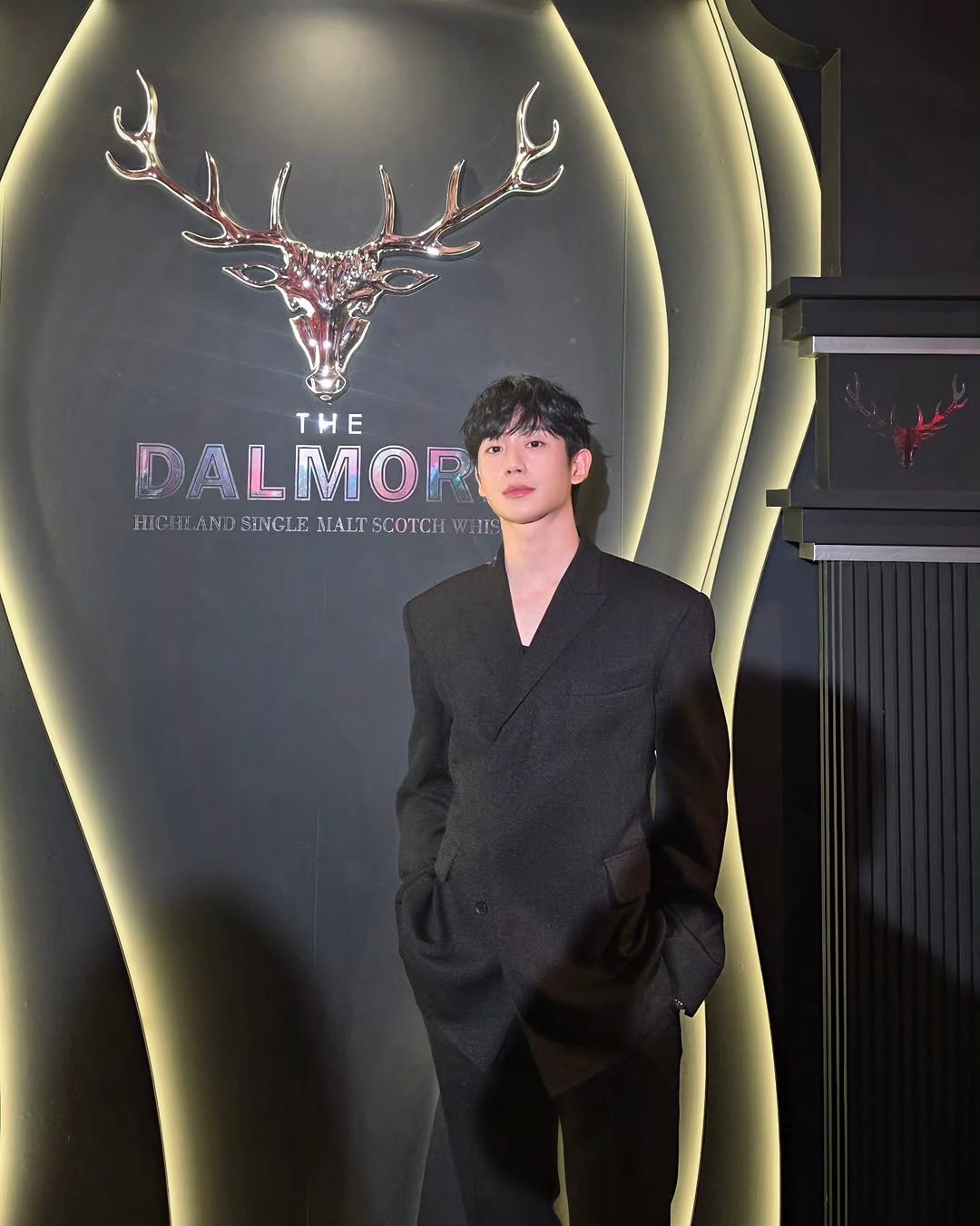 holyhaein 게시물 이미지: “Making of a Masterpiece”

@thedalmore.korea...
