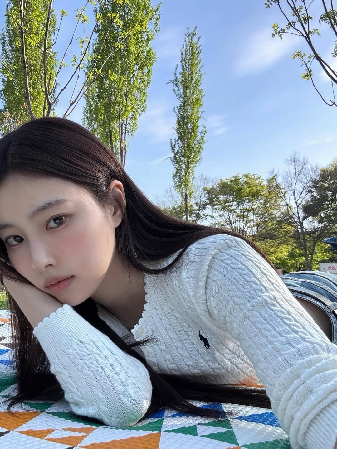 hyemhyemu 게시물 이미지: 🌱☁️🌿