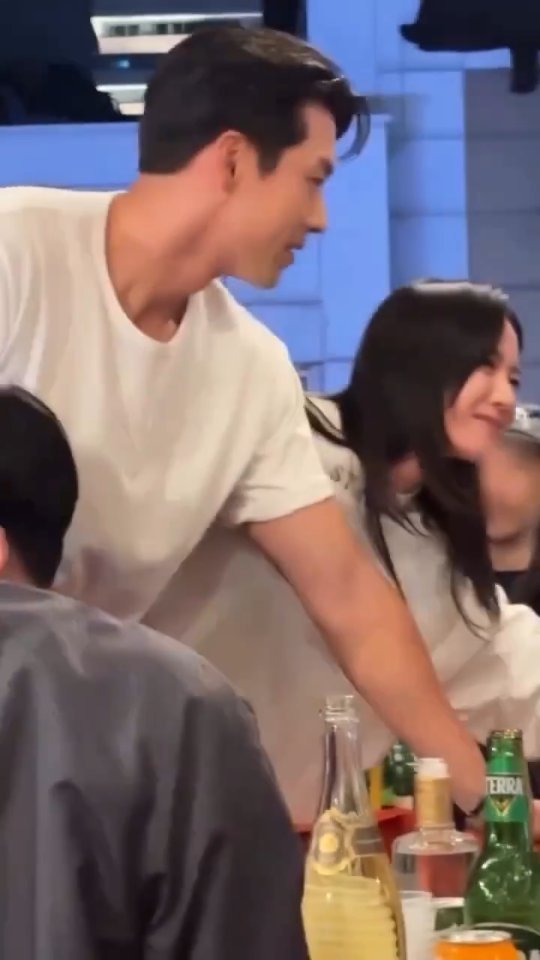 hyunbinactorfp 게시물 이미지: Hyun Bin and Son Ye-jin spotted together after...