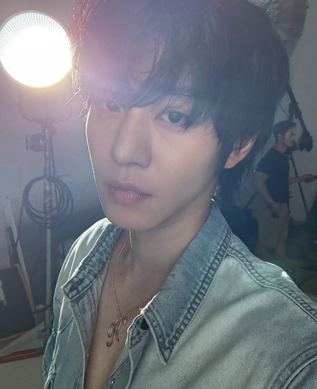 Photo by 안효섭 on September 09, 2025. May be an image of one or more people, bangs and bolo tie.