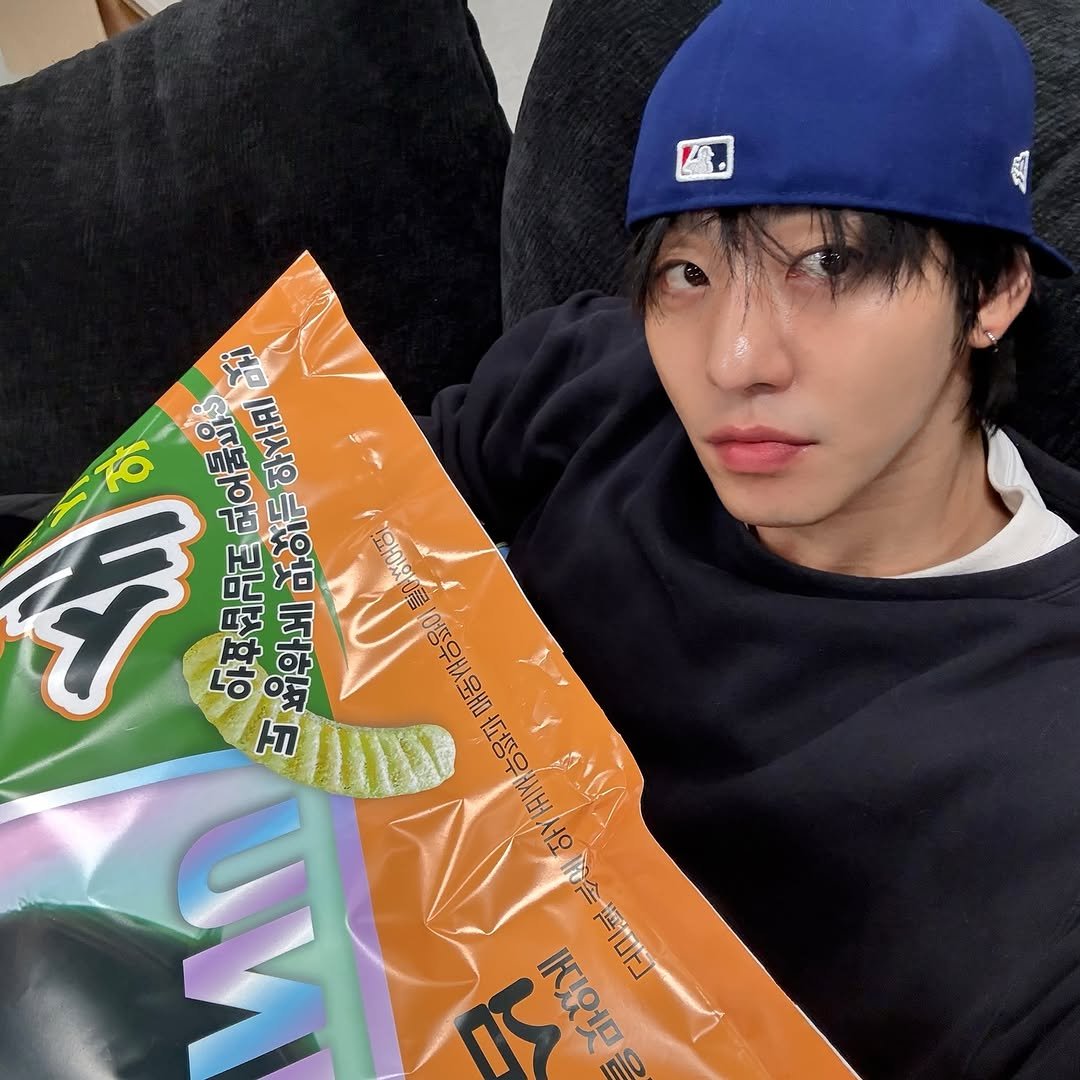 Photo by 안효섭 on October 04, 2025. May be an image of 1 person, wafer and text.