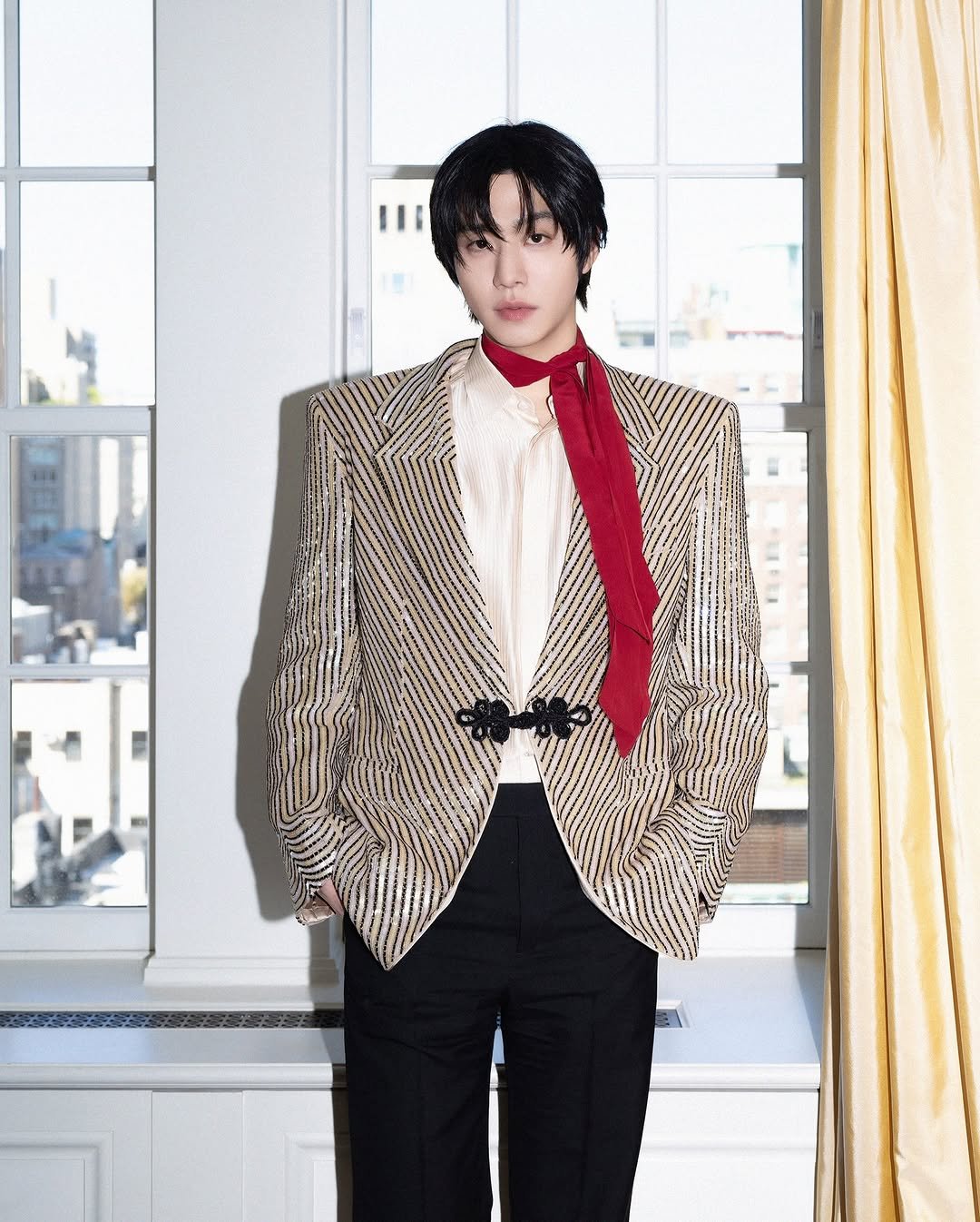 imhyoseop 게시물 이미지: met day. a few hours in another world✨