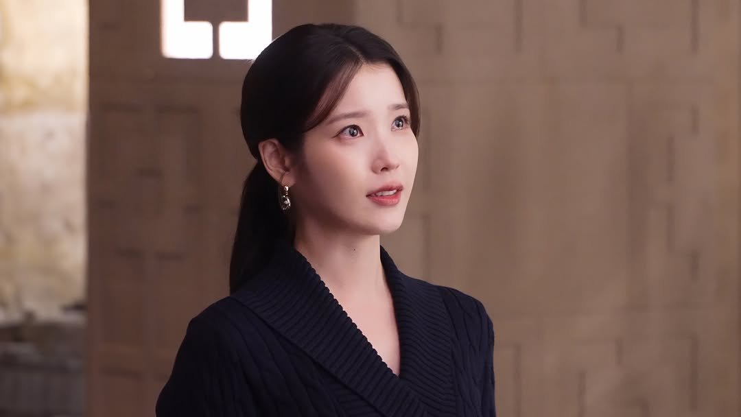 iu_edamofficial 게시물 이미지: ⠀
[IU TV]
⠀
이번 주 막방 소식에 눈물이..🥹ㅣ21세기 대군부인...