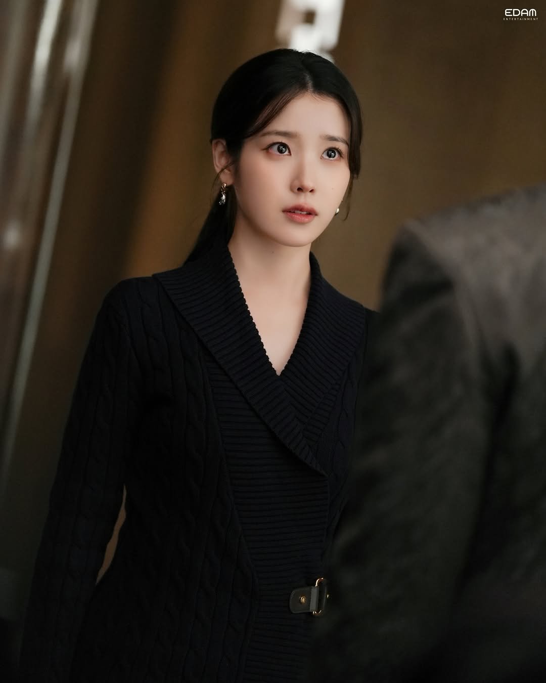 iu_edamofficial 게시물 이미지: ⠀
[📬]
⠀
[단독] <21세기 대군부인> 9, 10회 비하인드...