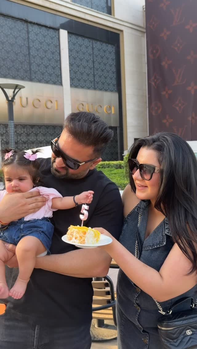 kirtisinghx3 게시물 이미지: Meeting her… all over again 💕From tiny newborn...