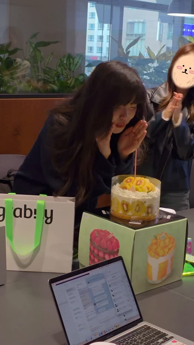 kookoo900 게시물 이미지: 구롤(쿠롤)의 생일.  #구롤 #쿠롤 #KOOROLL #그래비티