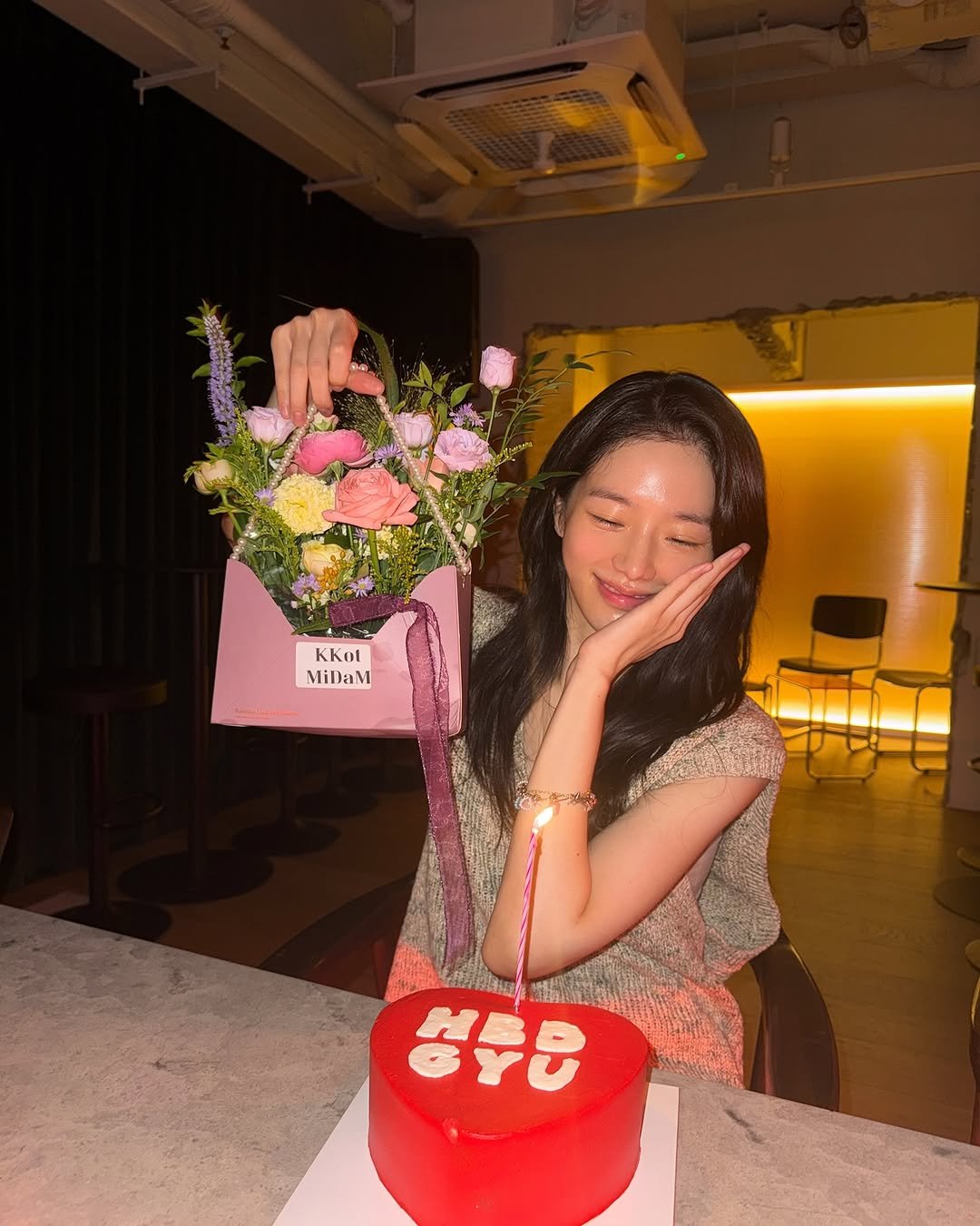 Photo by 박규영 on July 26, 2025. May be an image of 1 person, cake, candle and text.