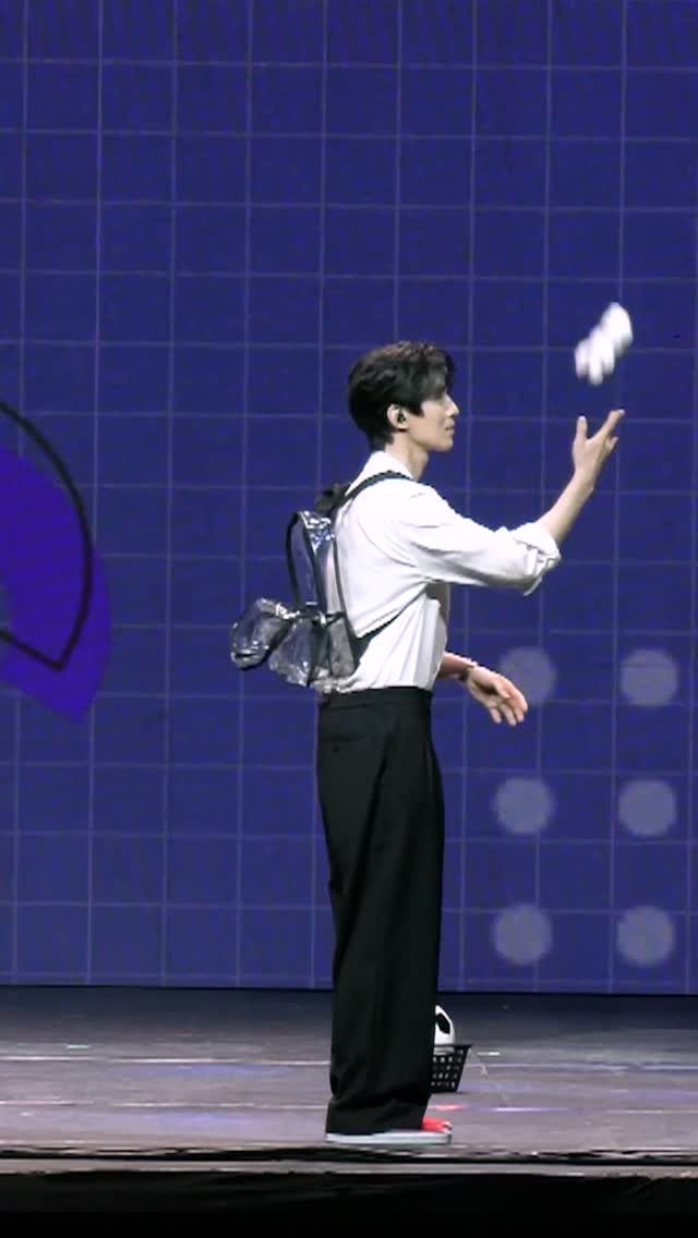 leedongwook_official 게시물 이미지: 욱샤카라카🕺