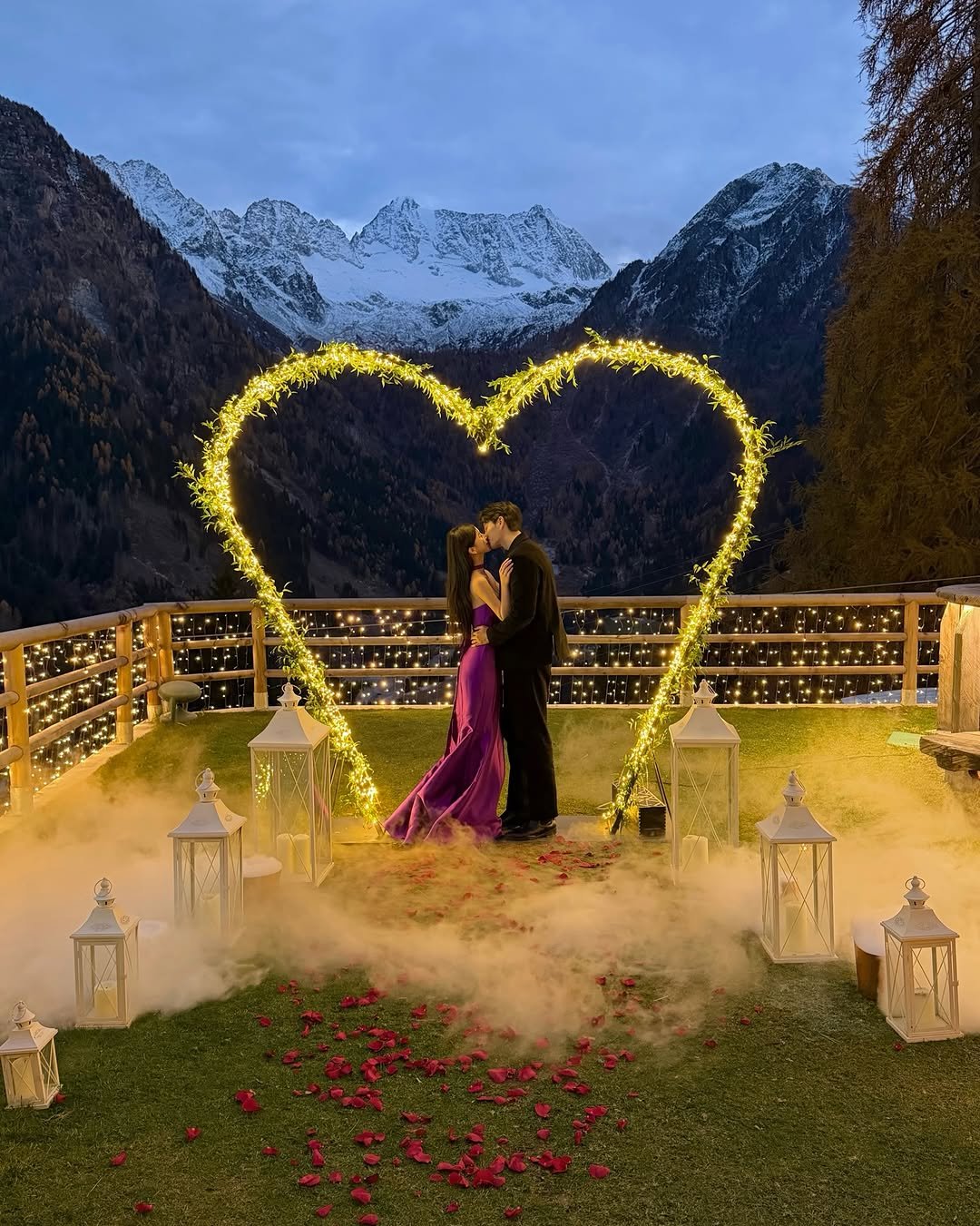 Photo shared by 예영 / 여행, 순간순간을 기록 on November 28, 2025 tagging @chalet_al_foss, @aileen_couture, and @ji_jiji03. May be an image of one or more people, makeup, people kissing, lantern, gown, wedding, outdoors and text.