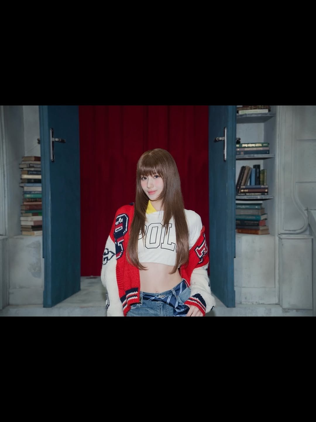 Photo shared by 사나 𝚂𝚊𝚗𝚊 on January 18, 2026 tagging @poloralphlauren. May be an image of one or more people, hair, top, miniskirt and text.