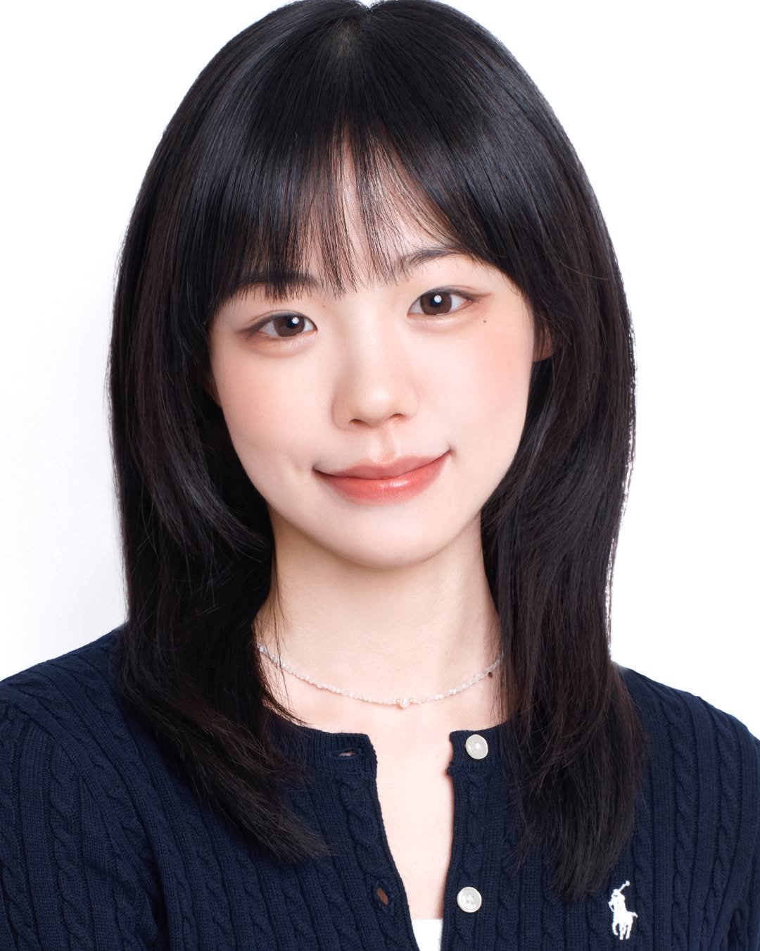 Photo shared by 프레피 스튜디오(압구정로데오사진관⋅서면사진관⋅증명사진) on February 12, 2025 tagging @preppy_studio.
