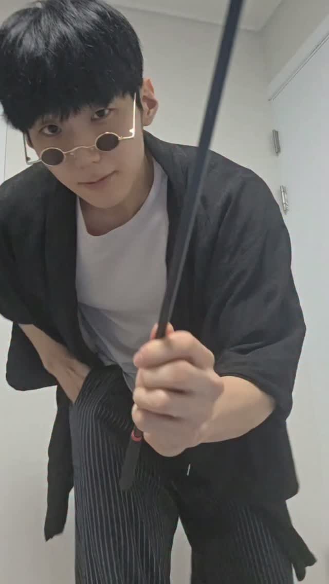 qkrgktkxks 게시물 이미지: 🗡 vs ⚔️ vs 🗡⚔️