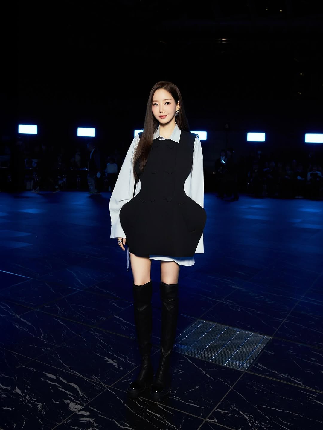 Photo shared by ENFÖLD on November 07, 2025 tagging @rachel_mypark.