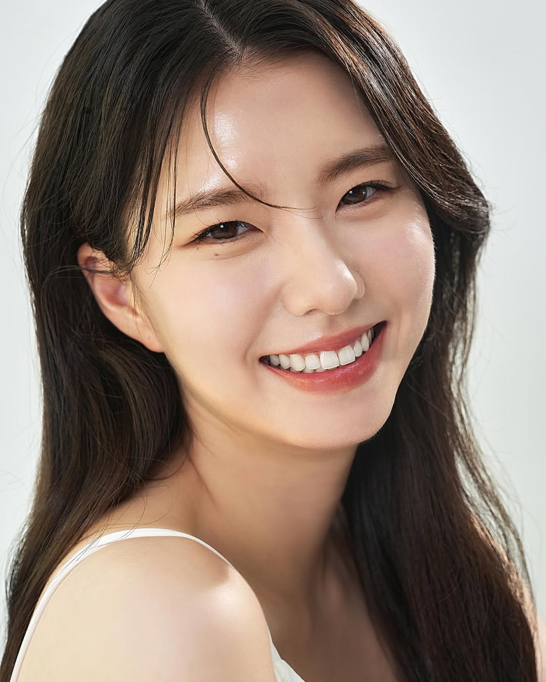 Photo shared by 최다은 ｃｈｏｉ ｄａ ｅｕｎ on July 04, 2023 tagging @plfil_official, and @kitschsm.