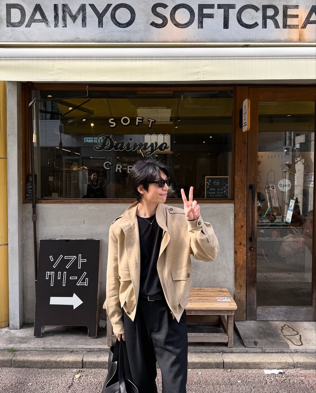 wi__wi__wi 게시물 이미지: 😊✌🏻