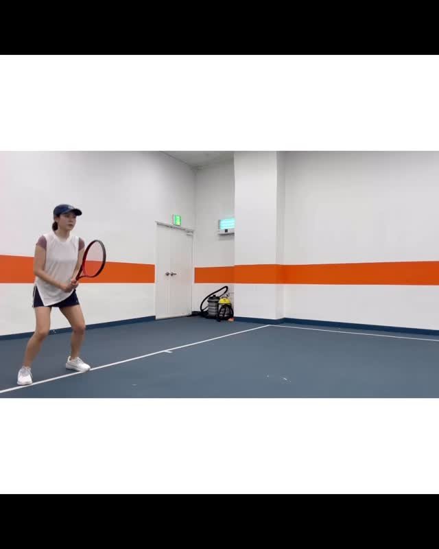 yejinhand 게시물 이미지: 영화 #어쩔수가없다 #미리의취미테니스🎾

처음 배운 테니스는 아주 매력적인...